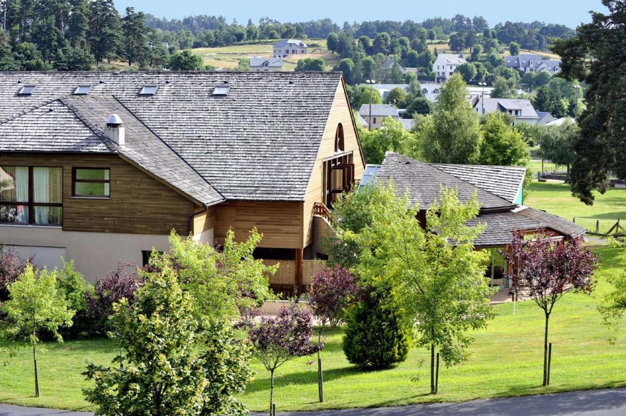Les Hameaux De Lozere Sure Hotel Collection By Best Western Fournels Экстерьер фото
